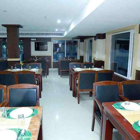 Thachaparambil Residency Hotell Alappuzha Eksteriør bilde